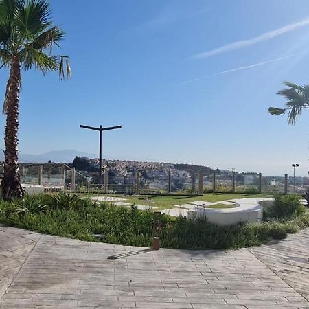 Small Oasis - Appartement 6 Personnes Manilva Kültér fotó