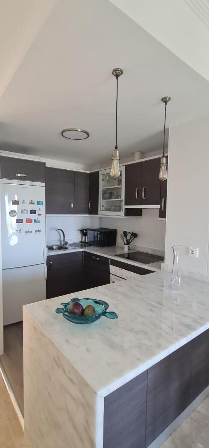 Small Oasis - Appartement 6 Personnes Manilva Kültér fotó