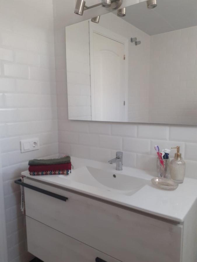 Small Oasis - Appartement 6 Personnes Manilva Kültér fotó