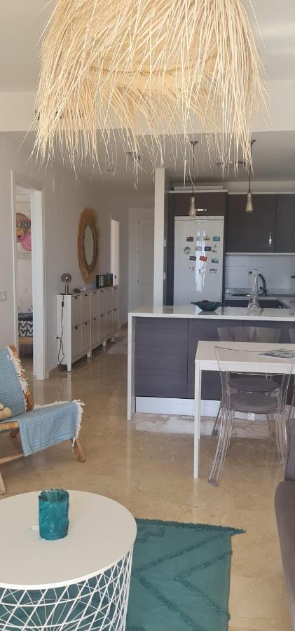 Small Oasis - Appartement 6 Personnes Manilva Kültér fotó